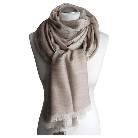 echarpe gucci beige|Gucci wraps for women.